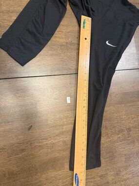 Nike Black Cropped Dri-FIT Activewear Pants Women's Sz S